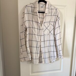 Old Navy Ivory and Black Grid Shirt